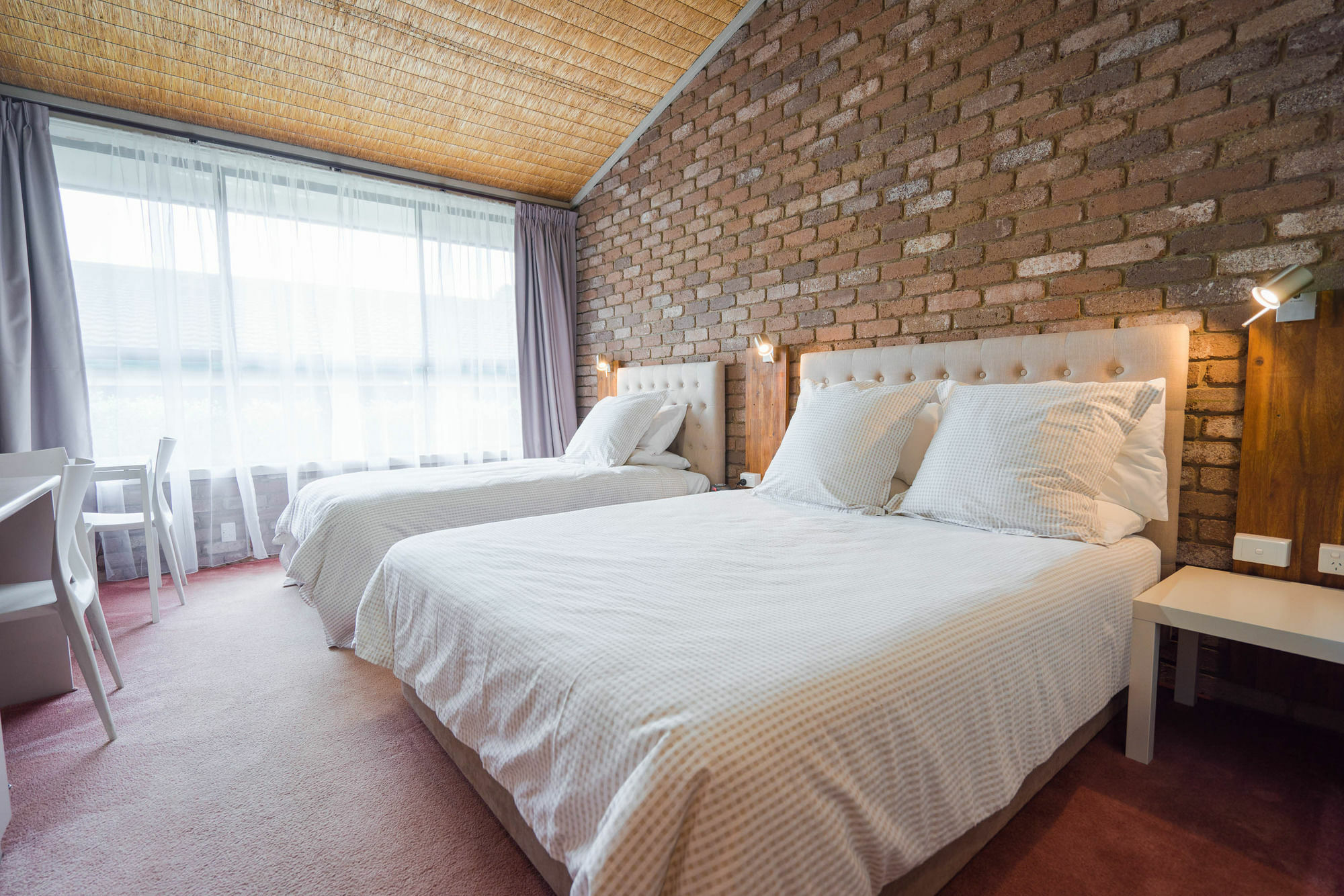 Farnham Court Motel And Restaurant Morwell Exteriör bild